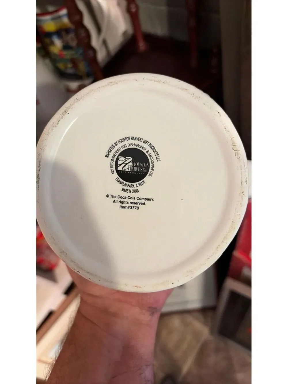 C. 25 coke polar bear mug